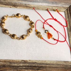 Pulseras Doradas: Esfera, Corazón y Ángel