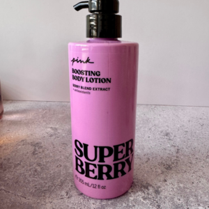 Crema corporal Super Berry Victoria’s Secret by PINK